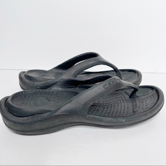 Crocs Black Rubber Thong Slide On Sandals Size 7 Women’s - Picture 2 of 5